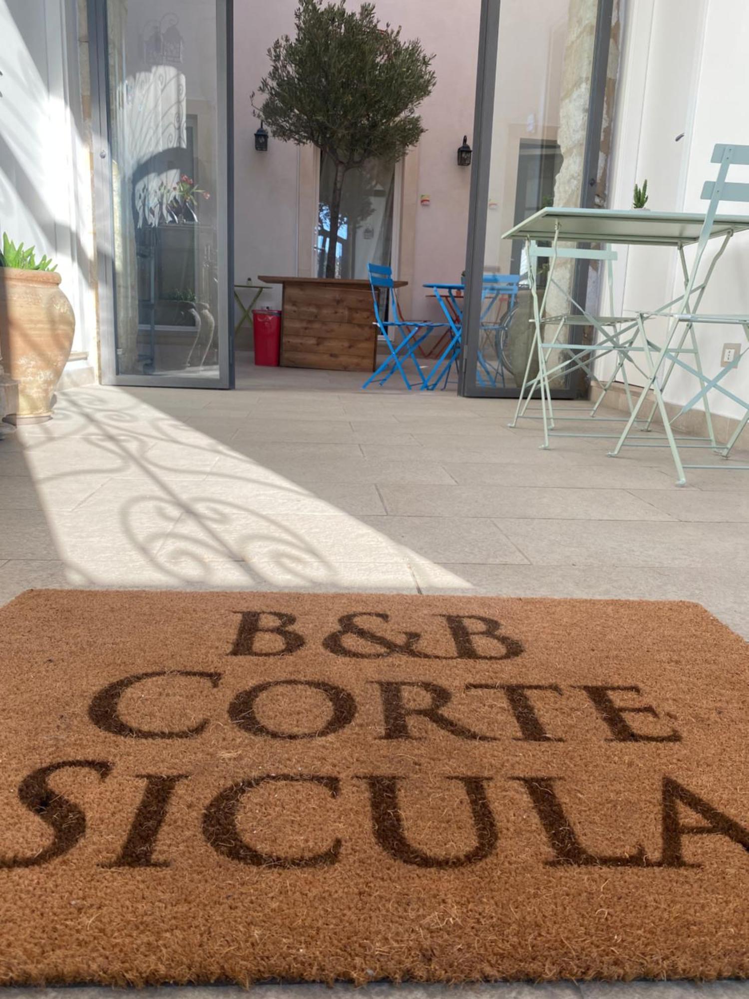 Corte Sicula 시라쿠사 외부 사진